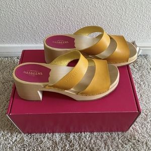 Swedish Hasbeens. "Maria Yellow"